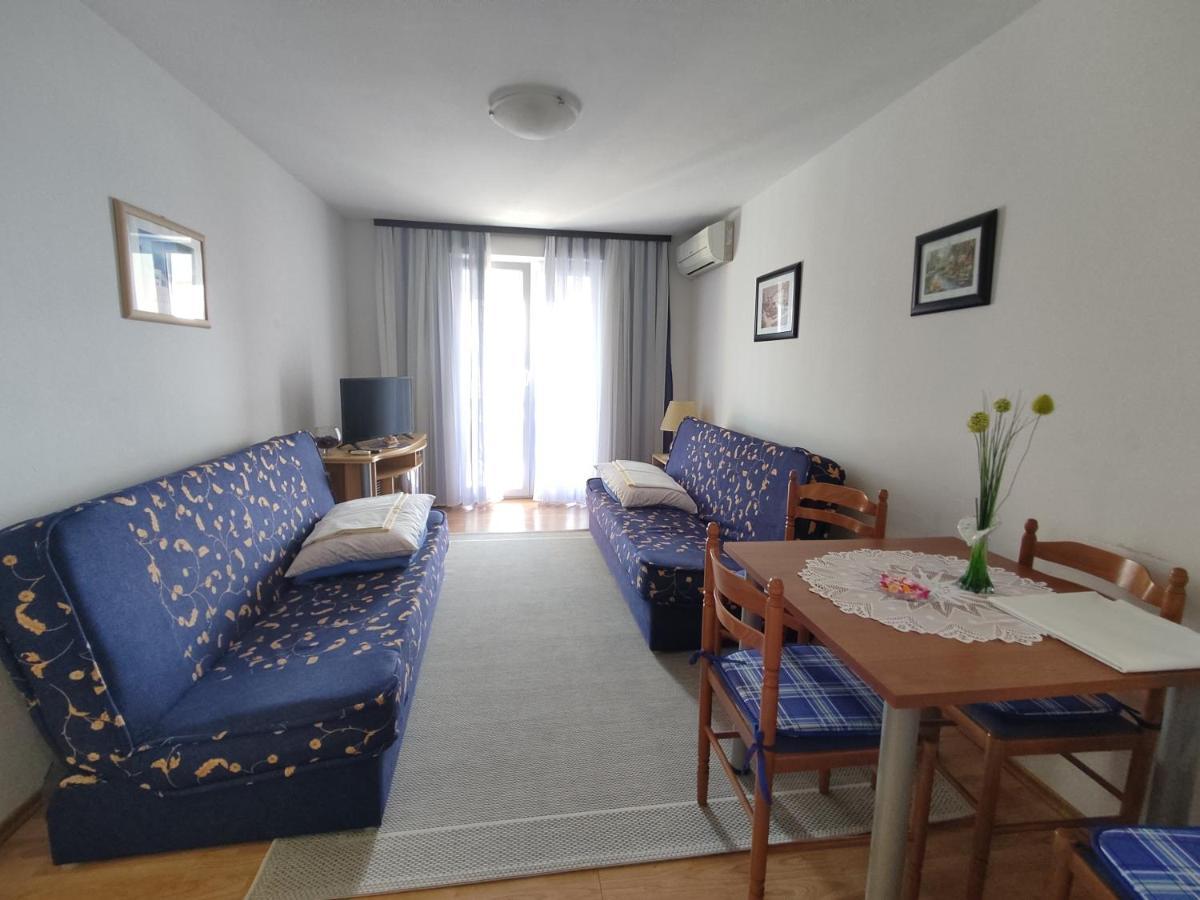 Panaramico Superior Apartments Lili With Sea View In Dramalj *