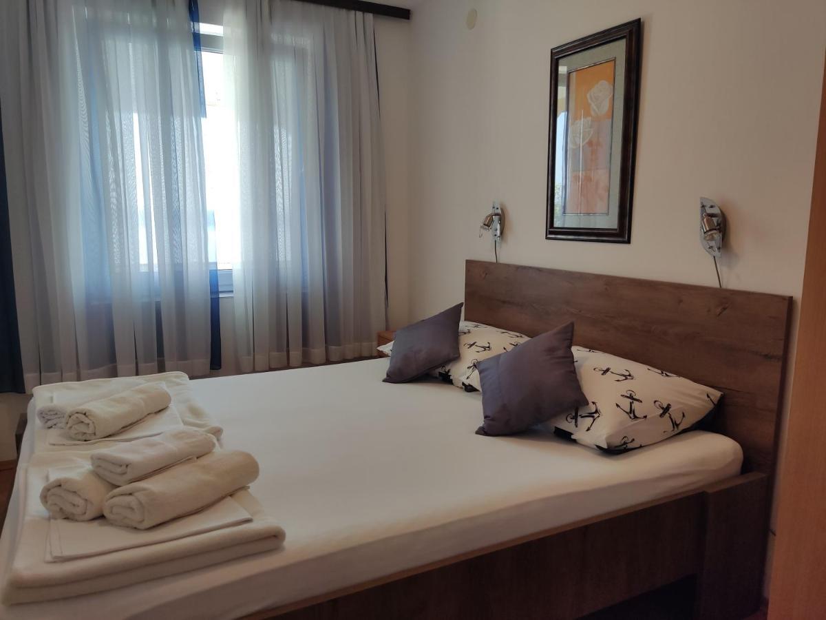 Panaramico Superior Apartments Lili With Sea View In Dramalj *