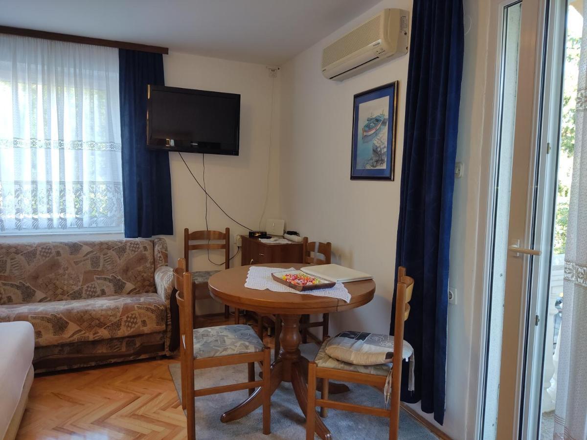 Apartment Panaramico Superior Apartments Lili With Sea View In Dramalj *